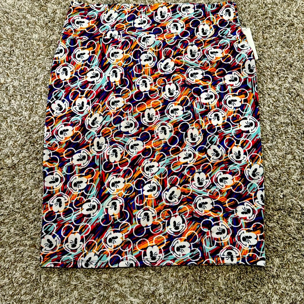 LulaRoe Disney Mickey Mouse skirt